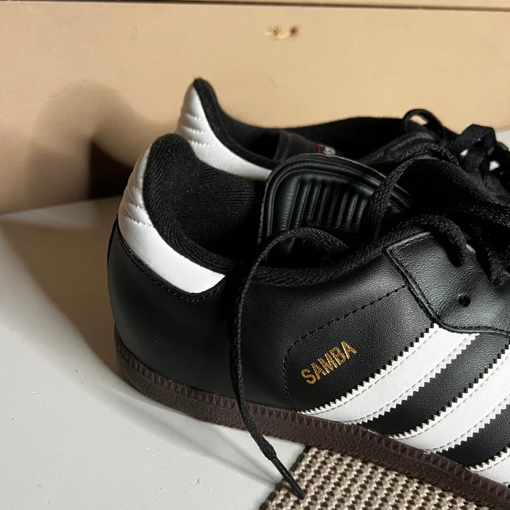 Adidas Samba Classic Mens Black White Gum Sole Sneakers 034563 Size 12